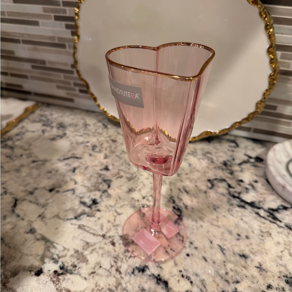 Pink Heart-Shaped Wine Glass